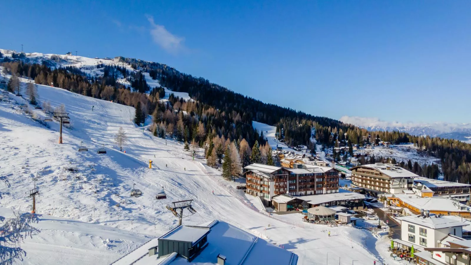 Zirbennest Sonnenalpe Nassfeld-Uitzicht winter