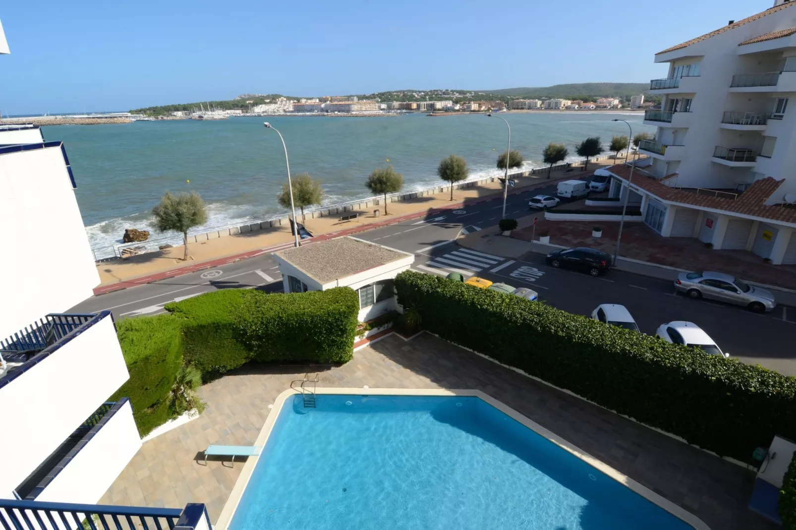 APARTMENT PASSEIG DEL MAR 22-Buitenlucht