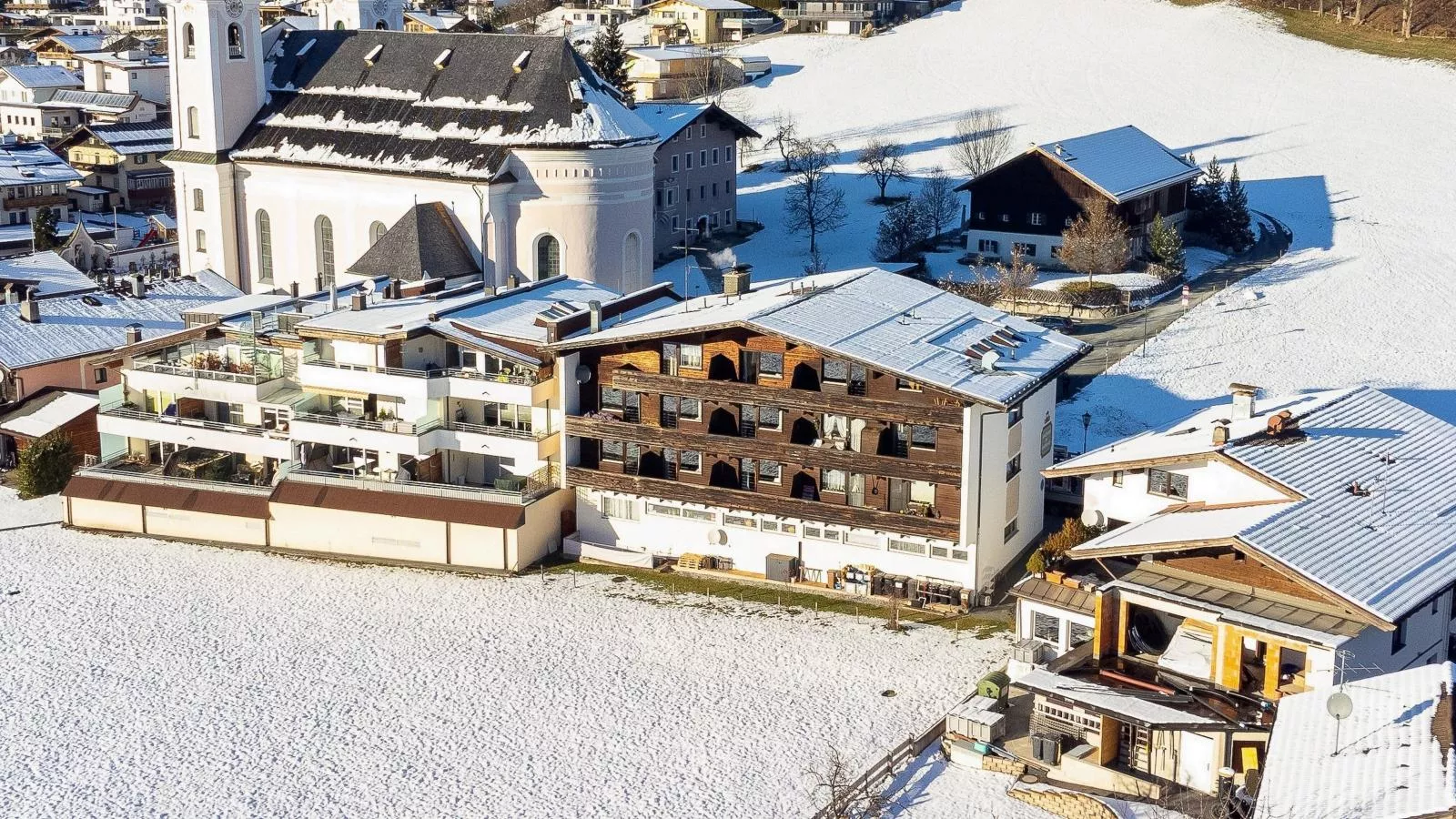 Brixen Alpin Living Top 15-Exterieur winter