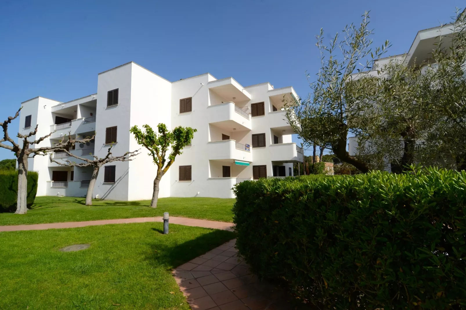 CALA MONTGO 15 AC-Tuinen zomer