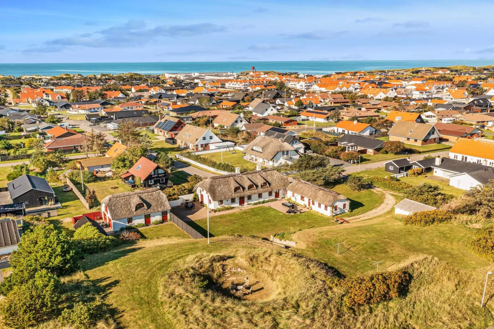 Vakantiehuis in Blokhus met zwembad-Buitenlucht