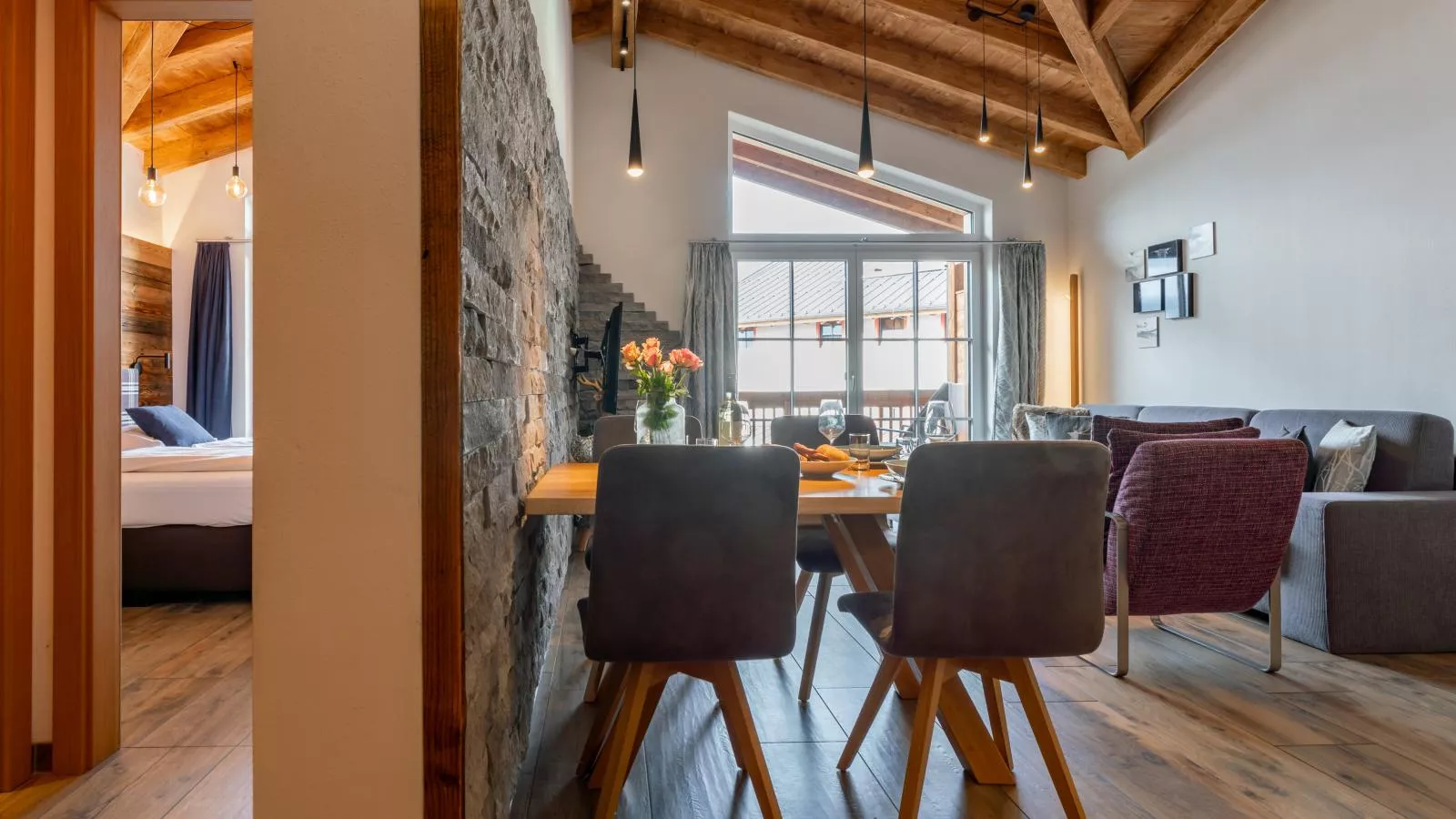 Tauern Suites Mitterwirt TOP 223-Eetkamer