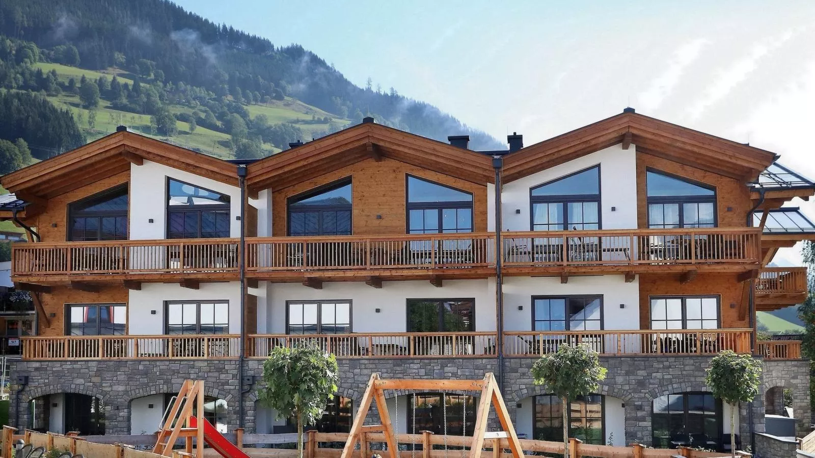 Tauern Suites Mitterwirt TOP 303-Buitenkant zomer