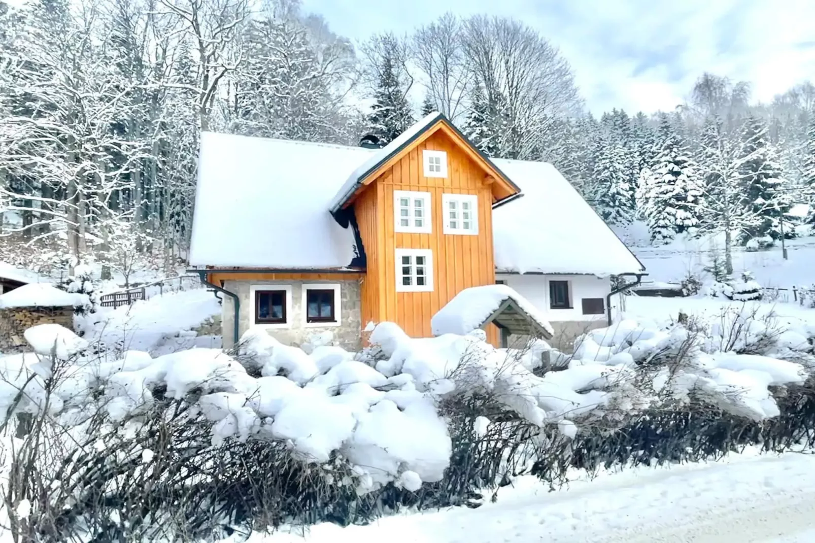 Lucany nad Nisou - LLA560-Buitenlucht