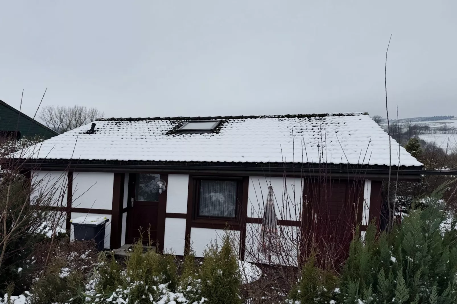 Vakantiehuis aan het Hennermeer met terras-Hal-ontvangst