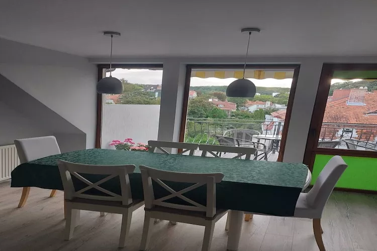 Komfortowy apartament dla 5 osób-Eetkamer