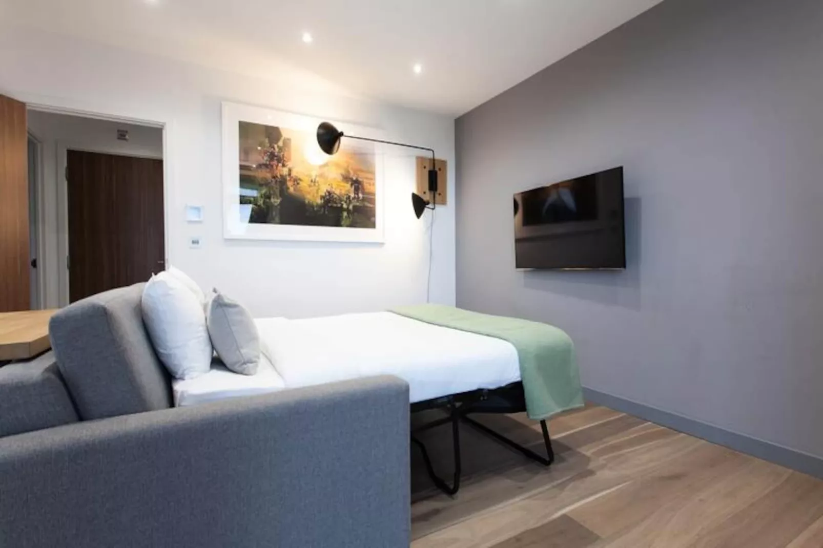 Aparthotel Adagio London Brentford ****-Image-tags.