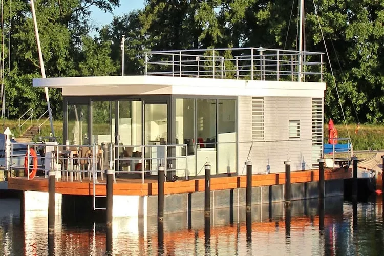 Hausboot Floating 44 Undine / 4 Personen