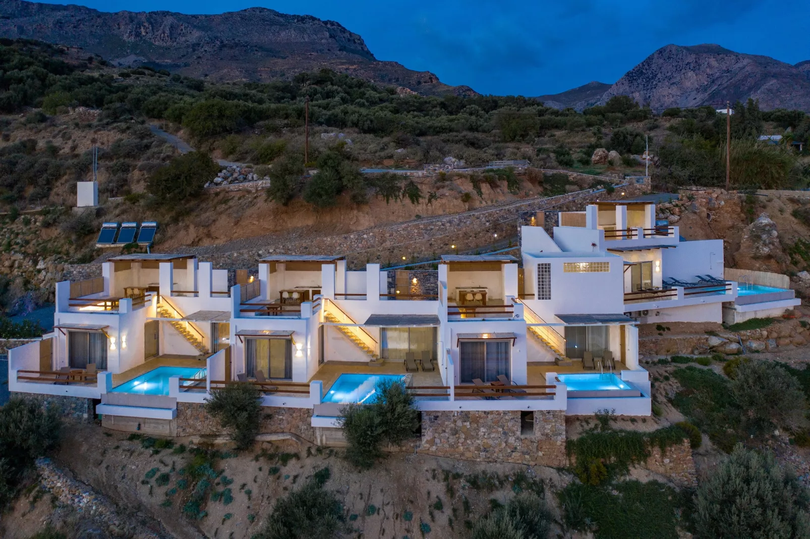 Pyrgos Exclusive 4-Buitenlucht