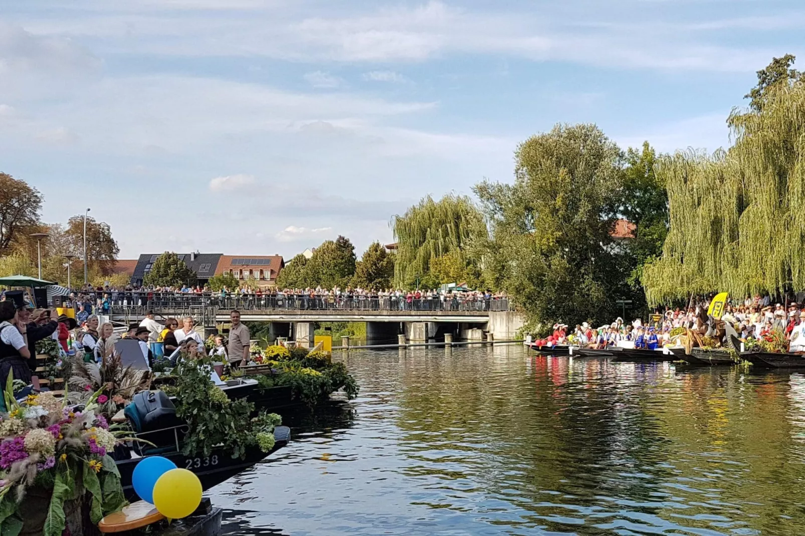 Reihenbungalow an einem Spreearm-Waterzicht