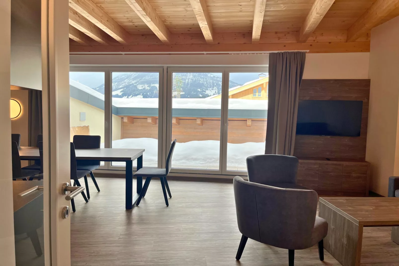 Alpenstyle Resort Fieberbrunn FB2P-Woonkamer