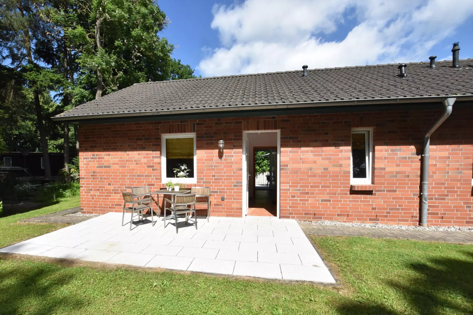 Ferienhaus Thomas im Grünen II-Terrasbalkon