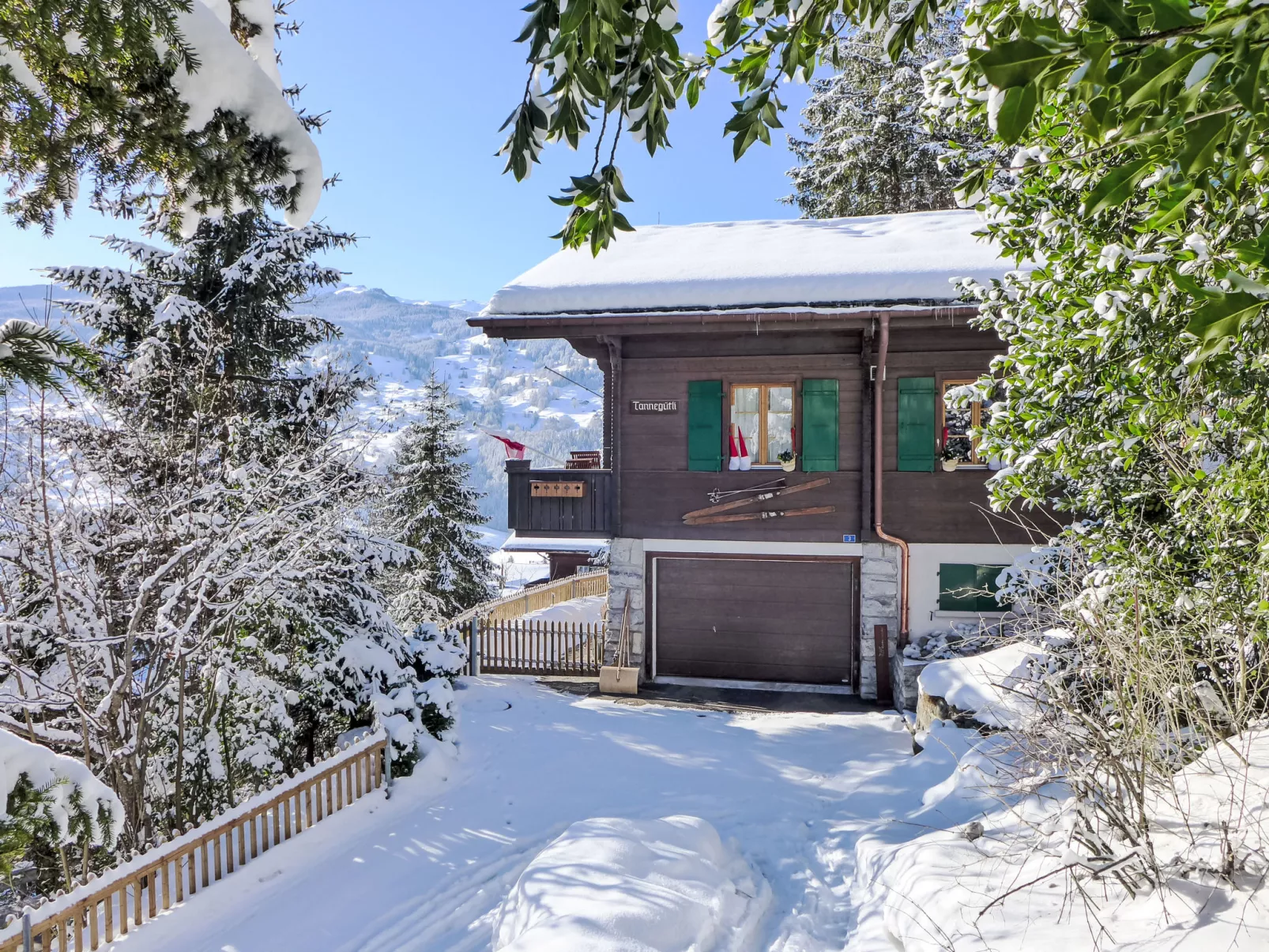 Chalet Tannengüetli-Buiten