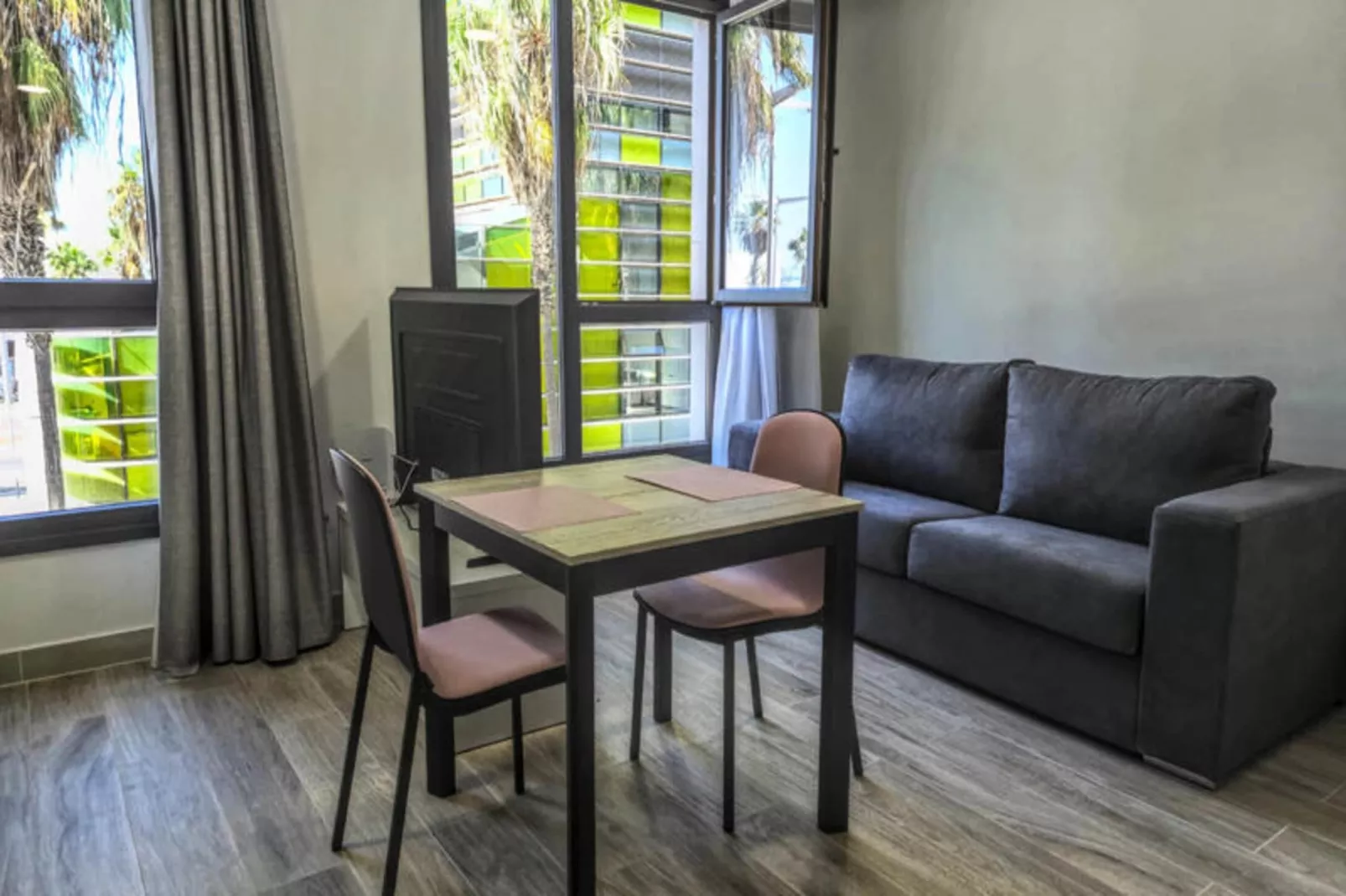 Appartements à Las Palmas de Gran Canaria-Buitenkant zomer