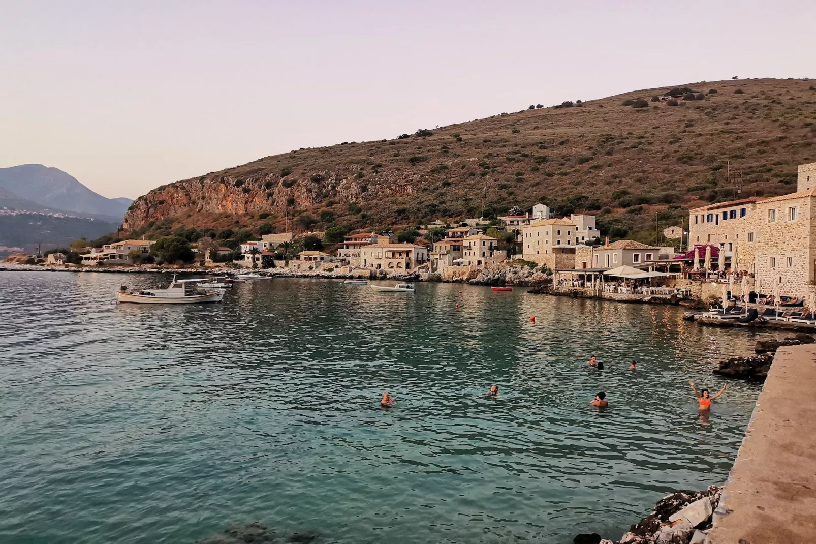 Anaroussa Diros Villa-Gebieden zomer 5km