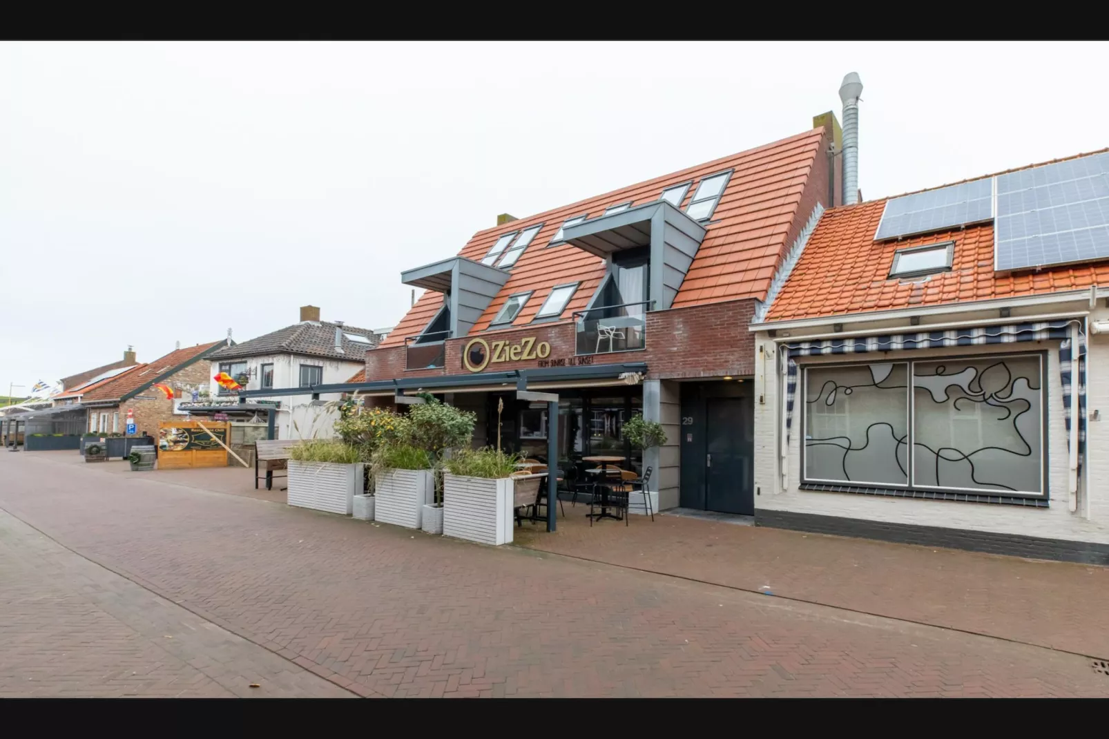 Studio / Appartement Langstraat 29C Zoutelande 2 Personen  Strandvakantie Zeeland-Buitenkant zomer