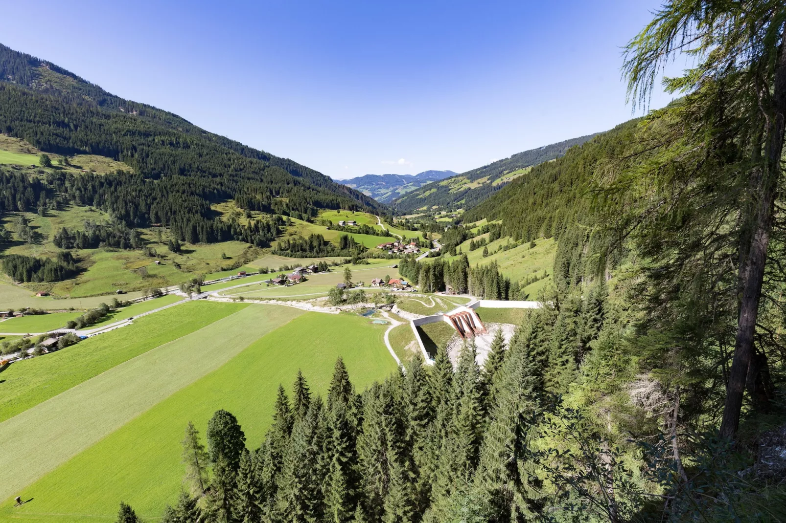 JUCHE FEWO - JÄGERSEE - Haus blau-Uitzicht zomer