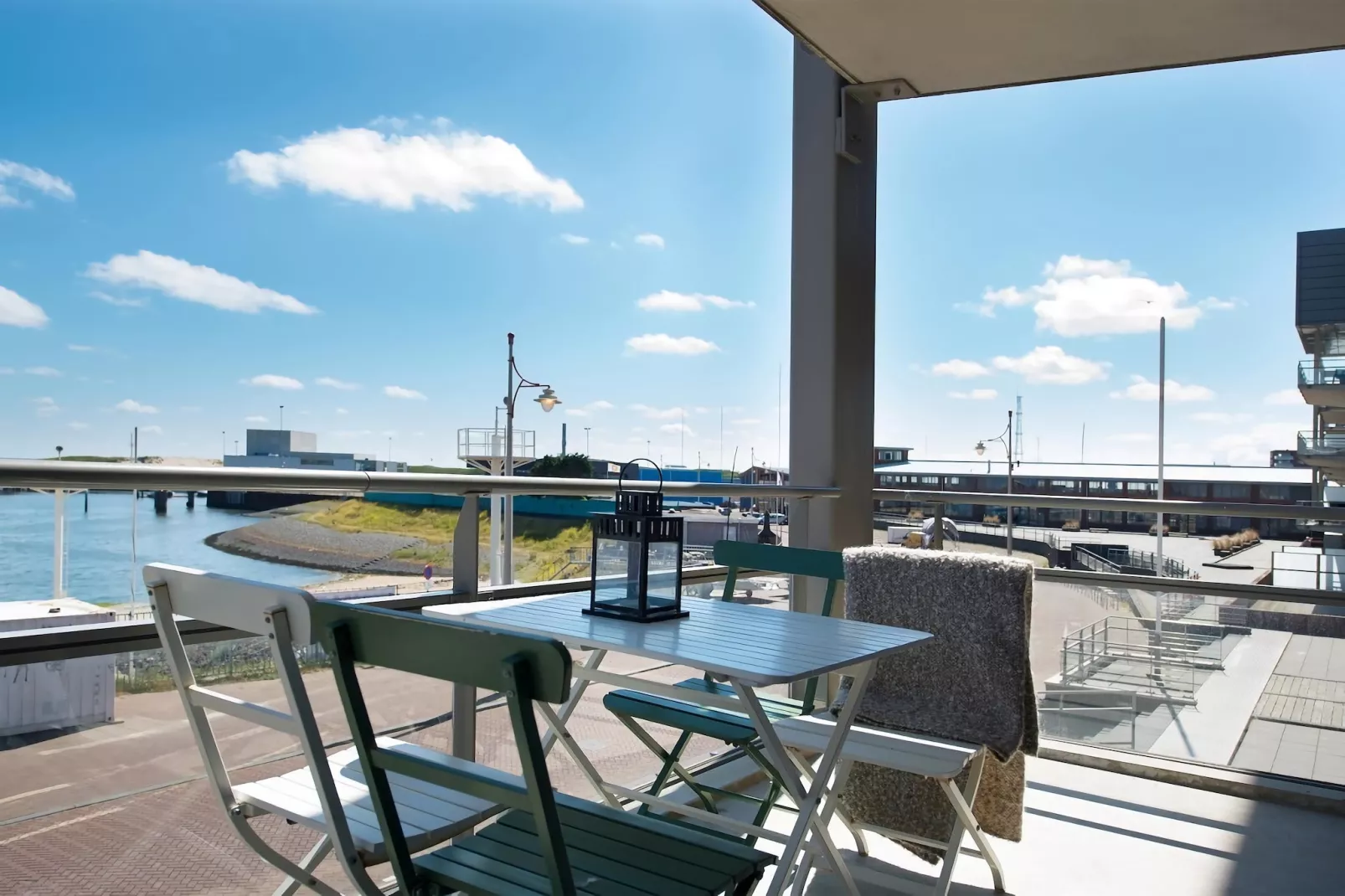 Scheveningen Harbour 36-Terrasbalkon