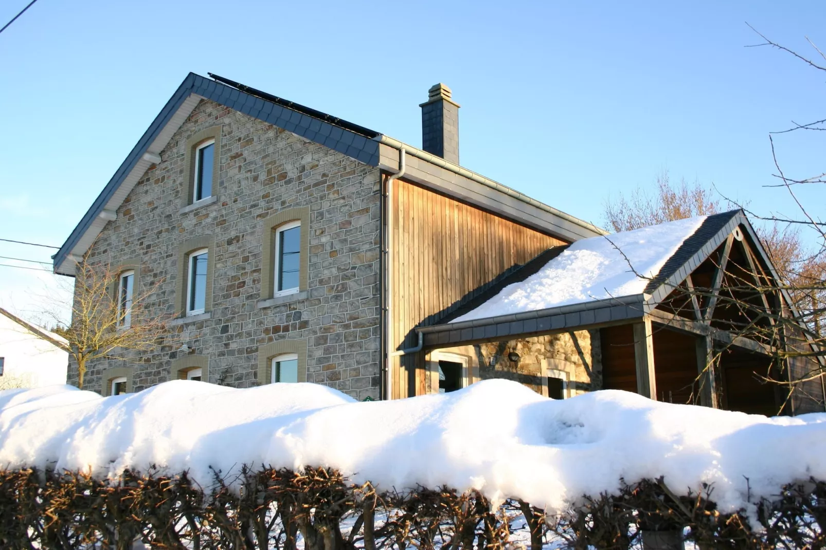 A la lisière de la forêt-Exterieur winter