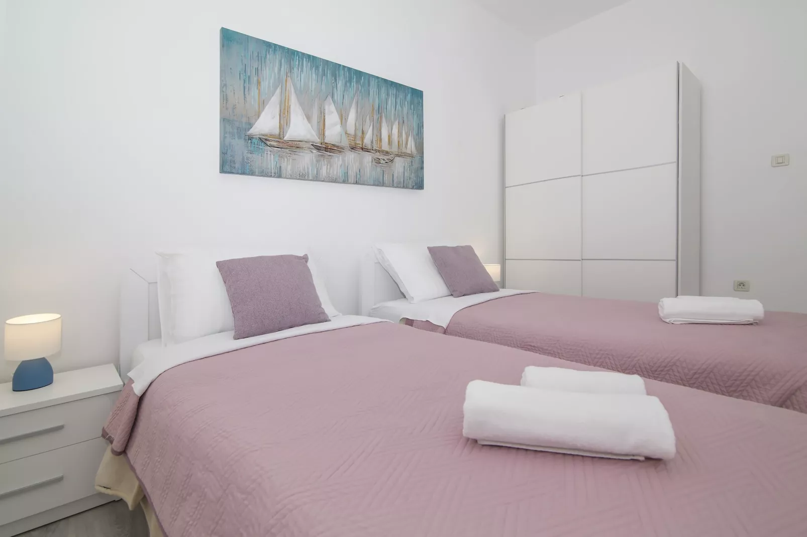 Apartments Isabora - Two-Bedroom Apartment with Terrace and Partial Sea View (Nea)-Slaapkamer