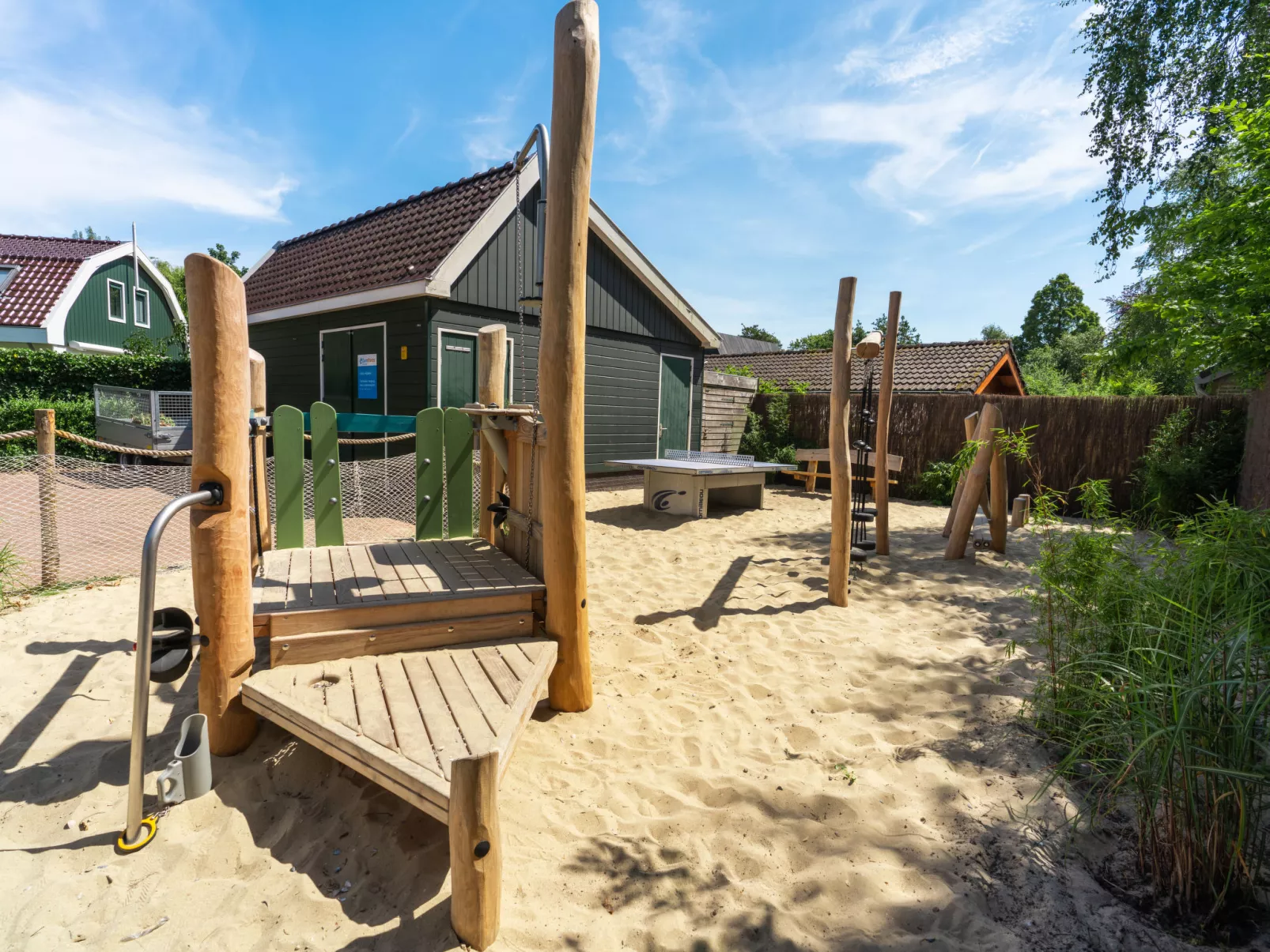 Koningshoeve Sauna & Hottub 4 personen-Buiten