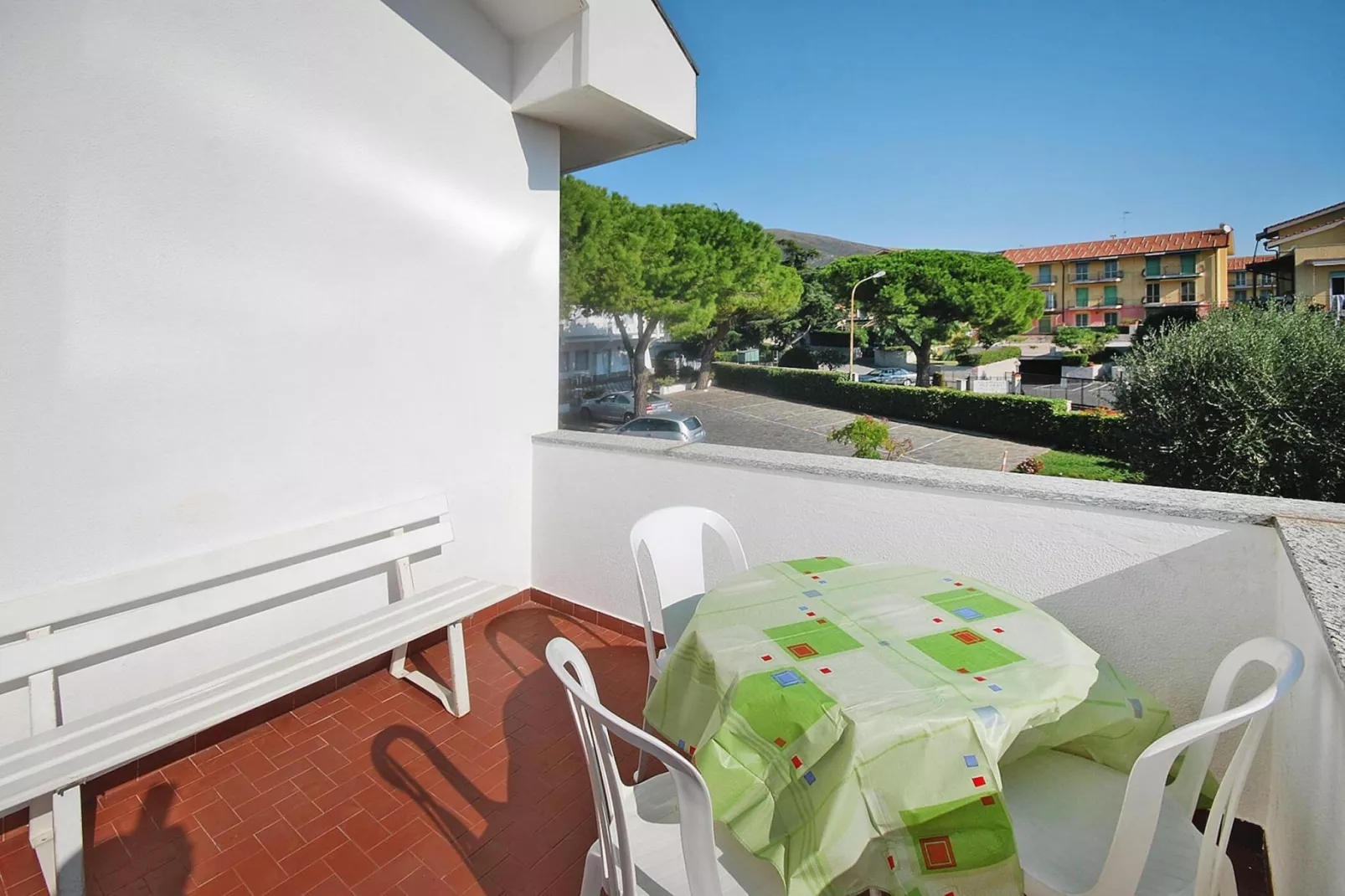 Residence Annina Ceriale - Trilocale 5 Pax R5 / C5-Terrasbalkon