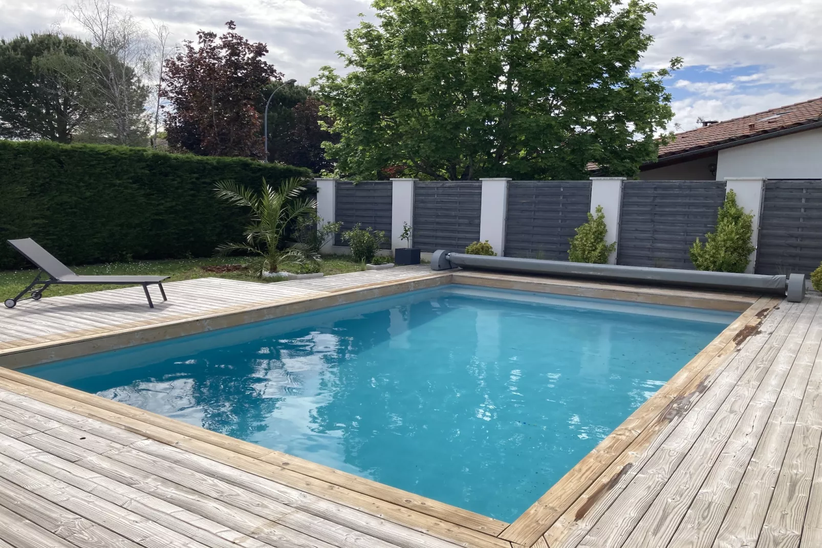 Le Coteau - 8p - Maison Familiale - Piscine/Jardin-Image-tags.