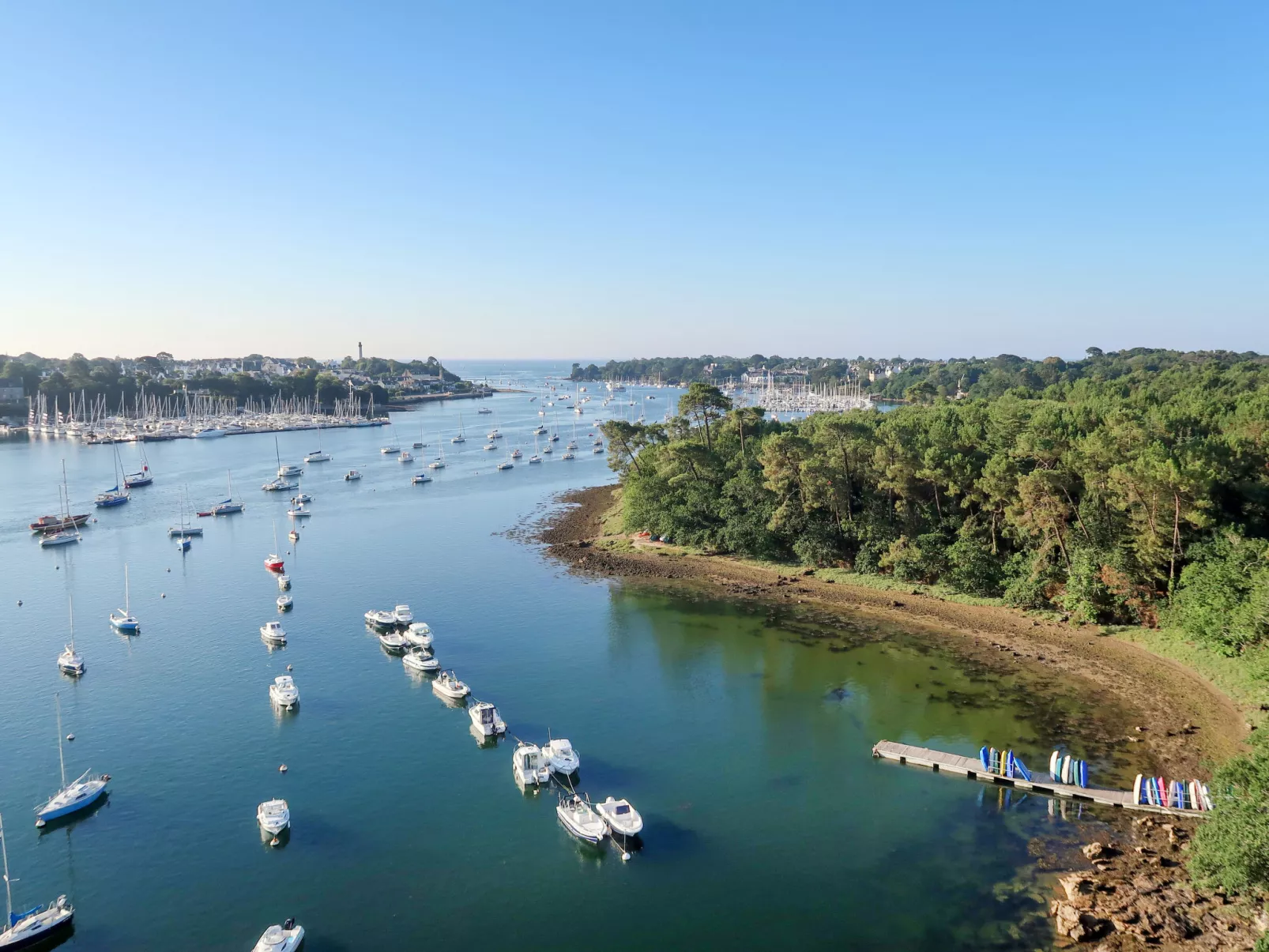 Les Jardins d'Arvor-Omgeving