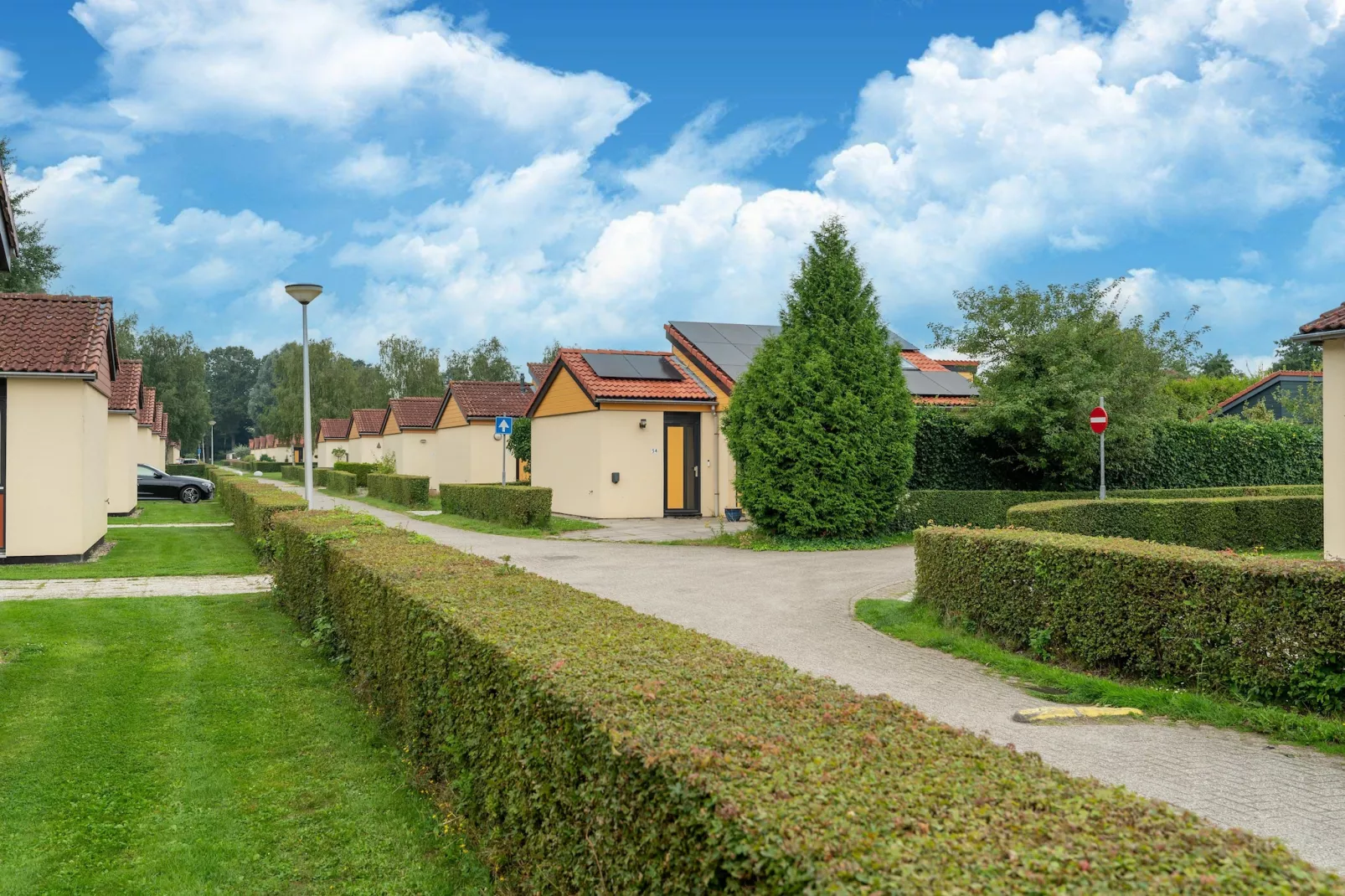 Gelijkvloerse vakantiewoning 6p huisje 17-Uitzicht zomer