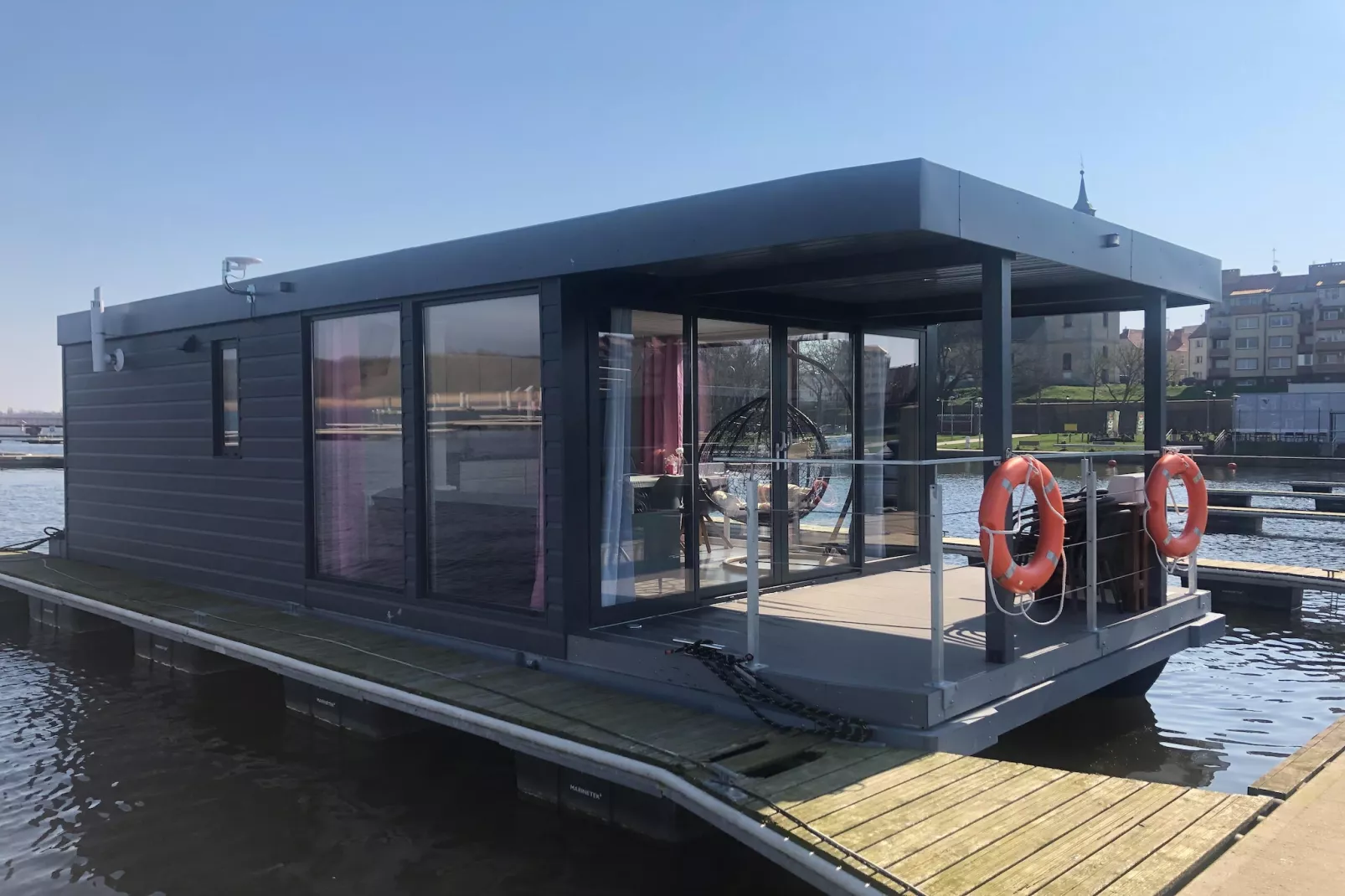 Houseboat dla 4 osób-Buitenkant zomer