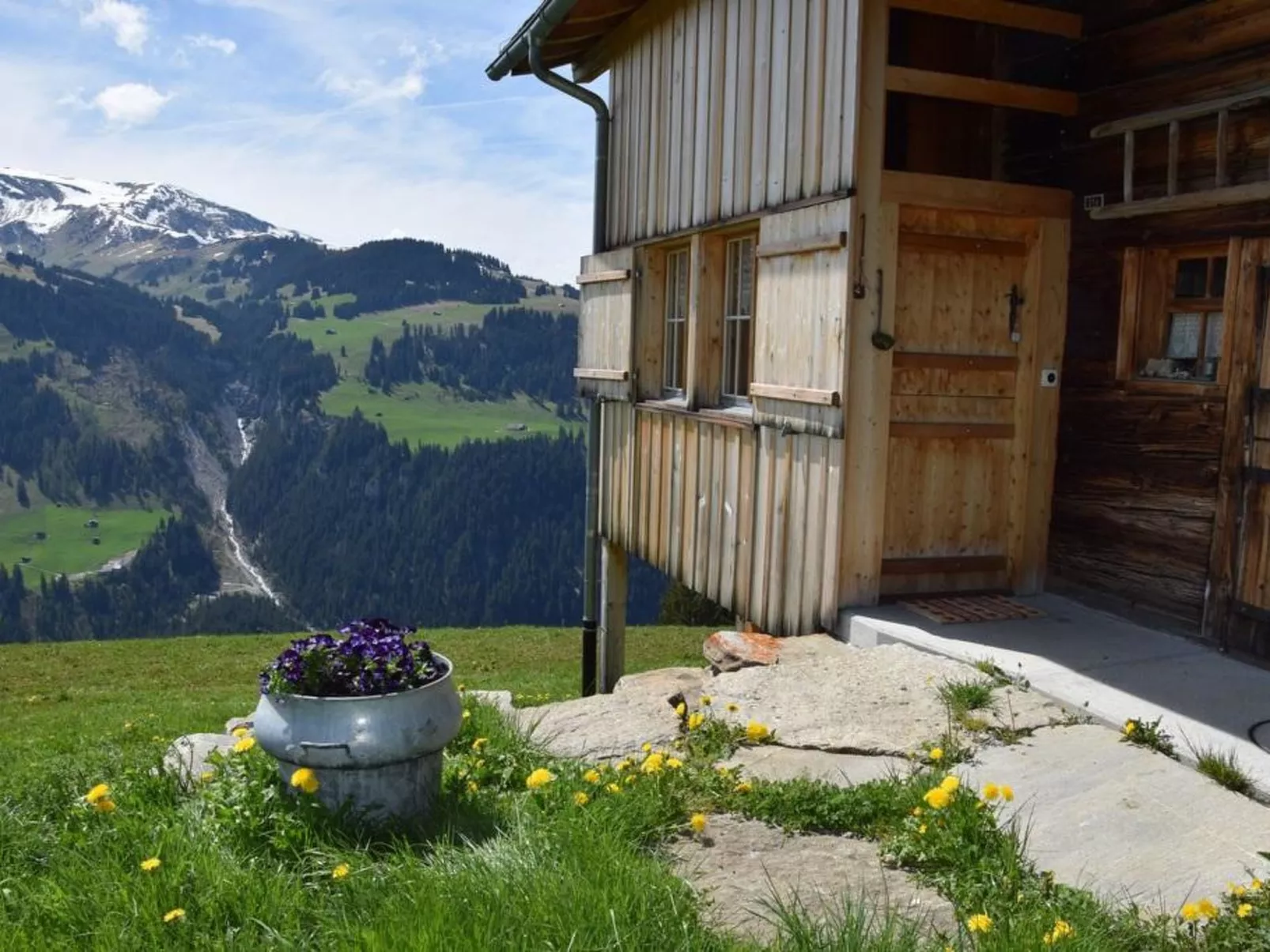 Alphütte Gibelhüttli-Binnen