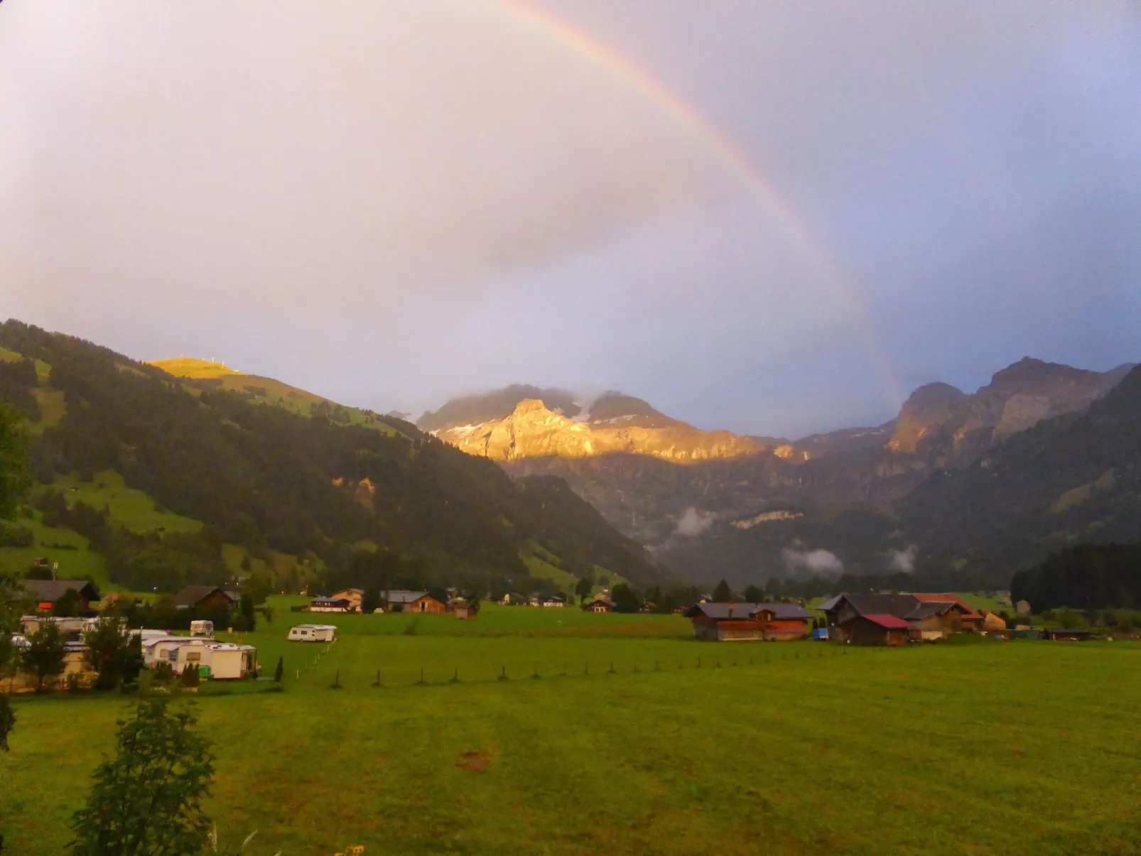 Chalet Claudia-Buiten