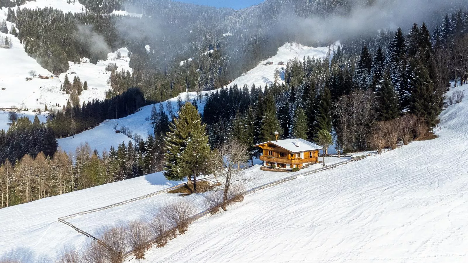 Hütte zum Dillental-Exterieur winter