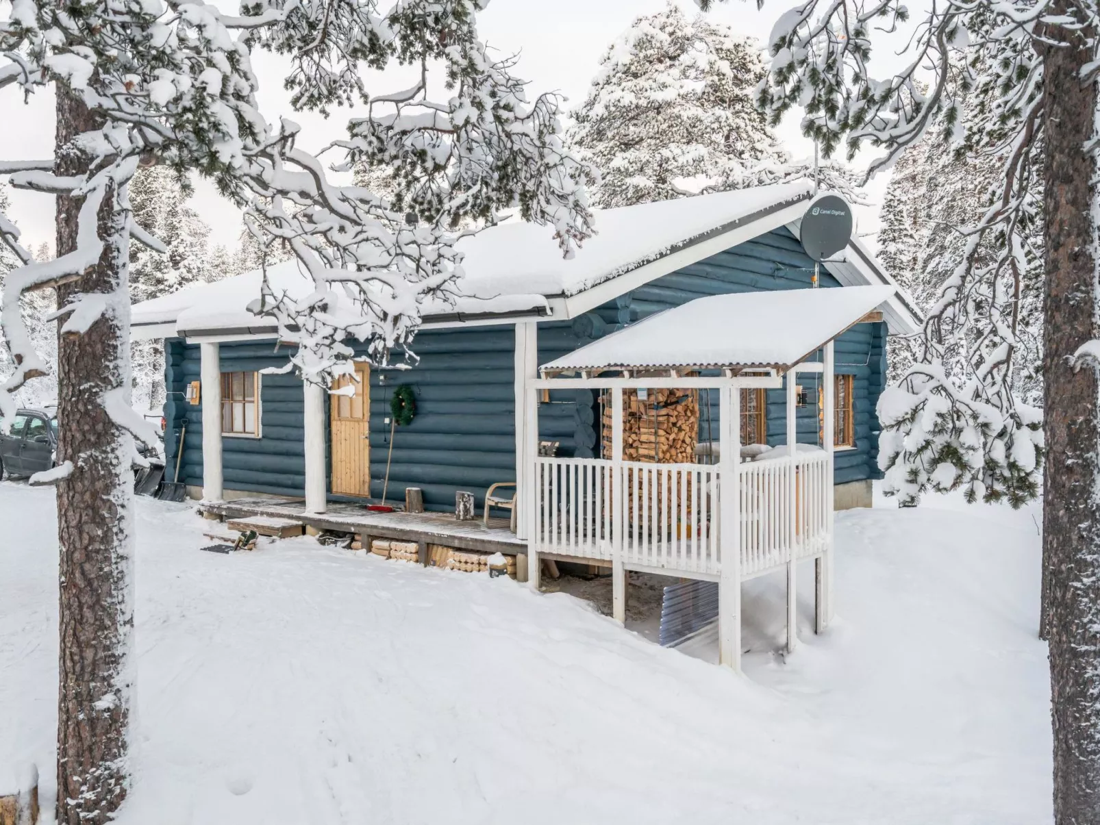 Aurora cabin-Buiten