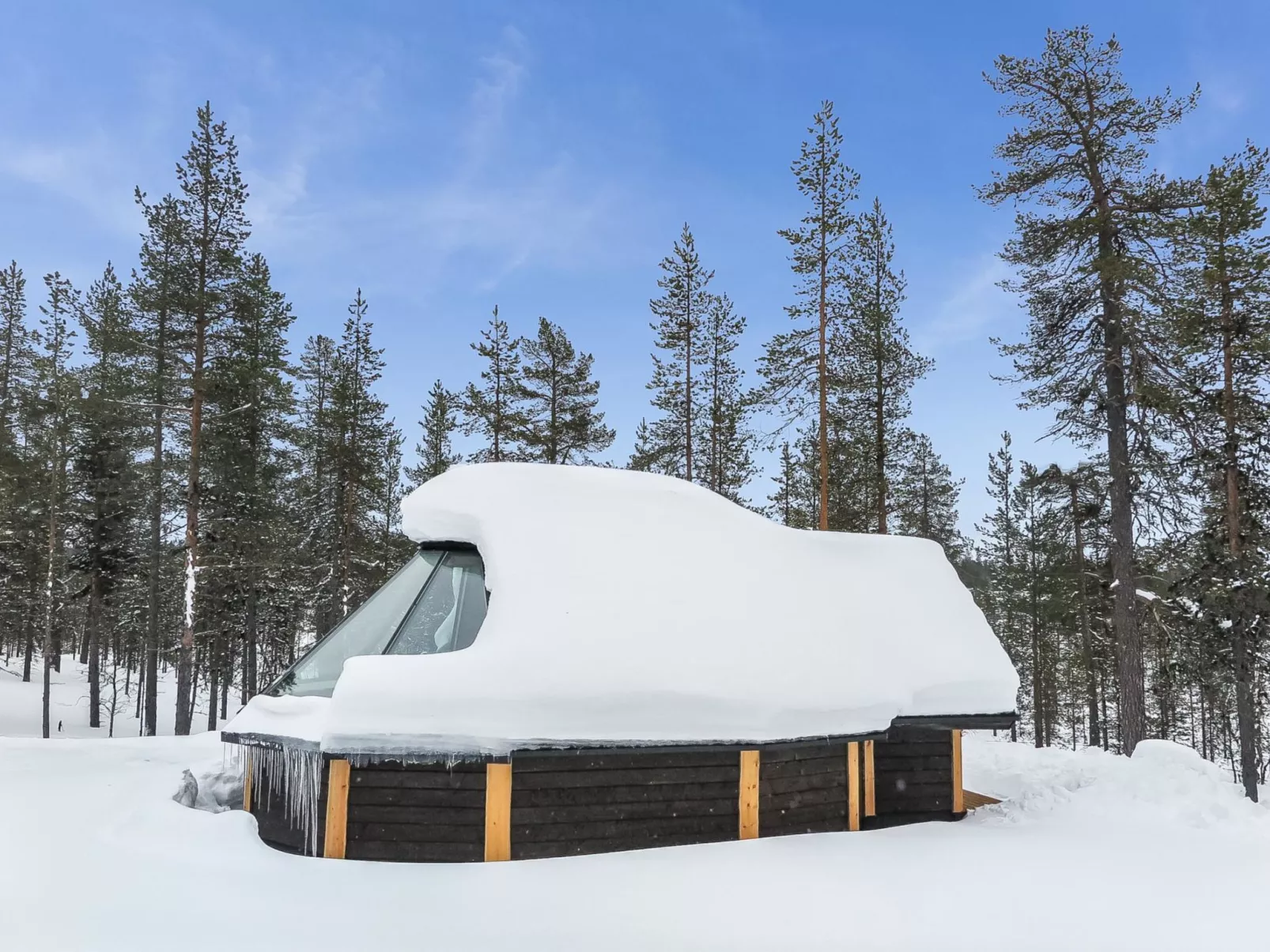 Arctic light hut-Buiten