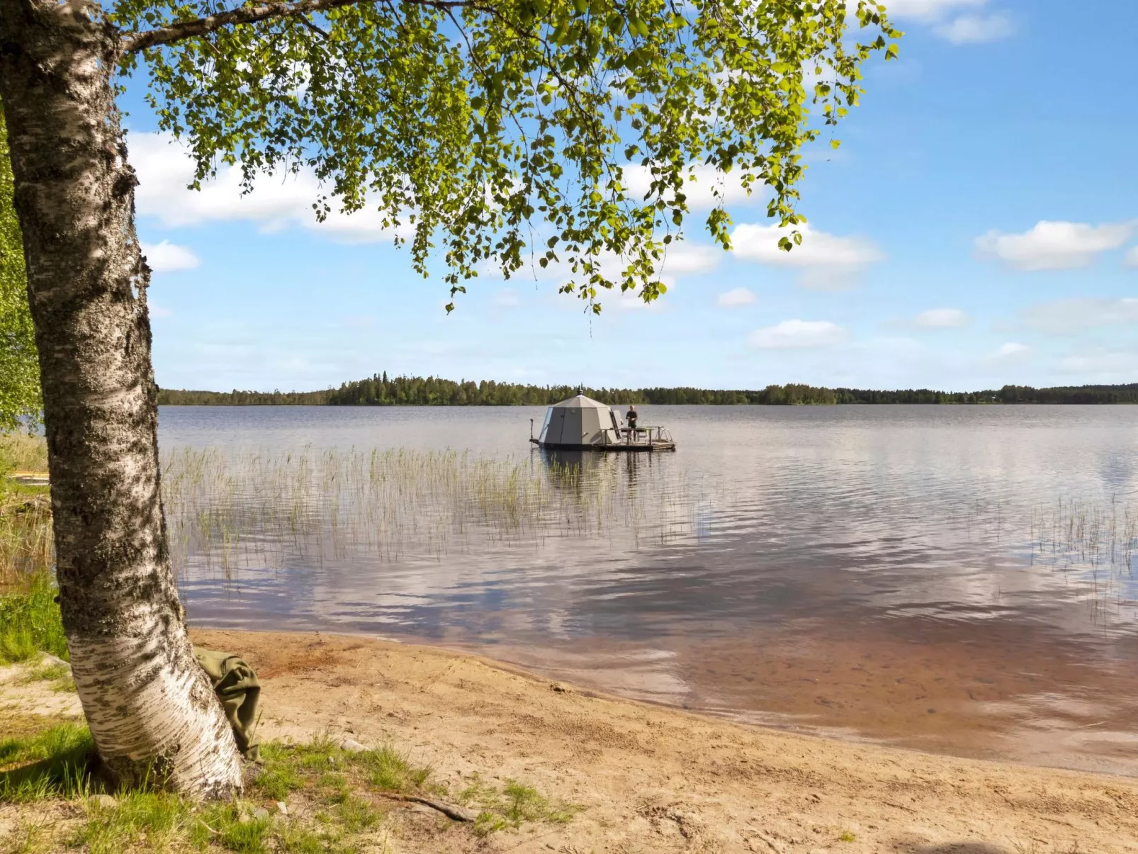 Lystikämän elämys-Buiten