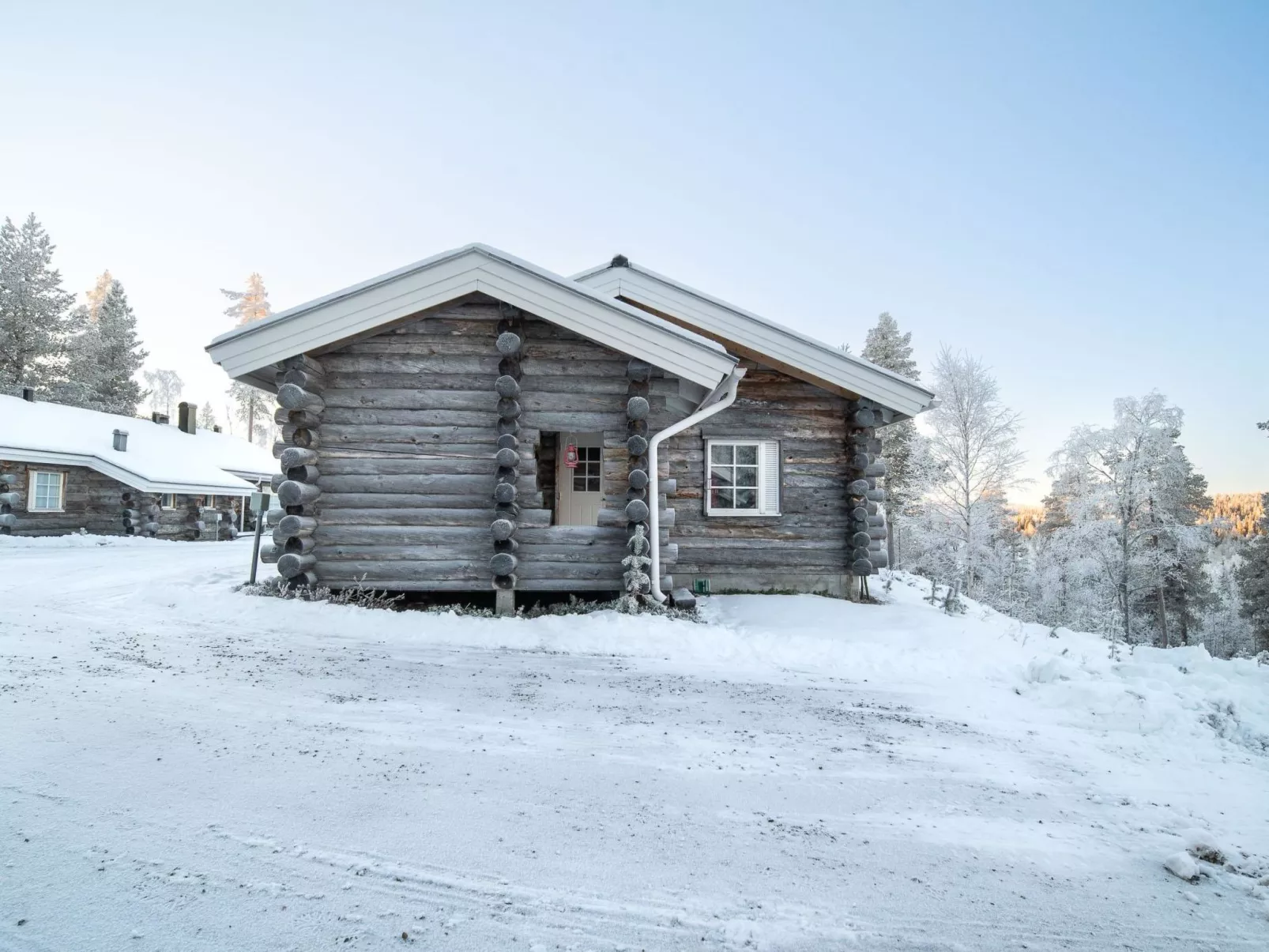 Lomaylläs d59 /palovaarankaarre 13 a-Buiten