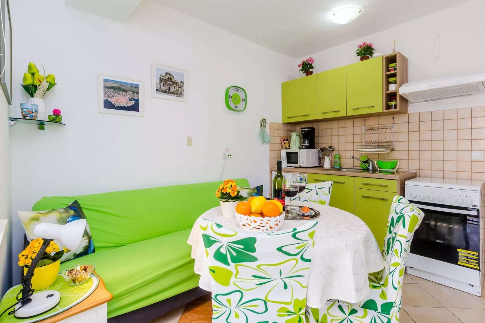 Apartments Captain - One Bedroom Apartment with Terrace (3 Adults)-Keuken