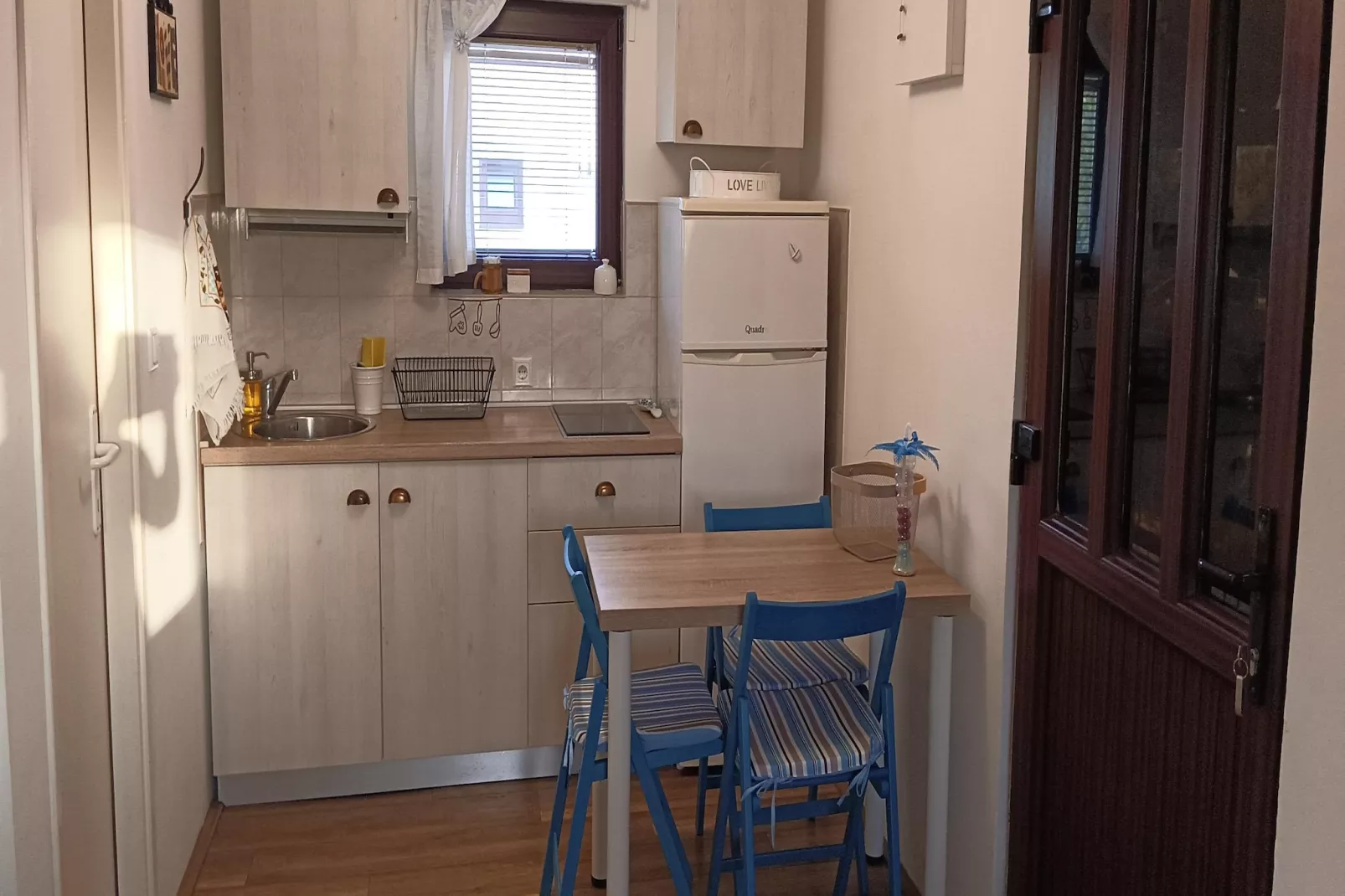 Studio apartment Paklenica-Keuken