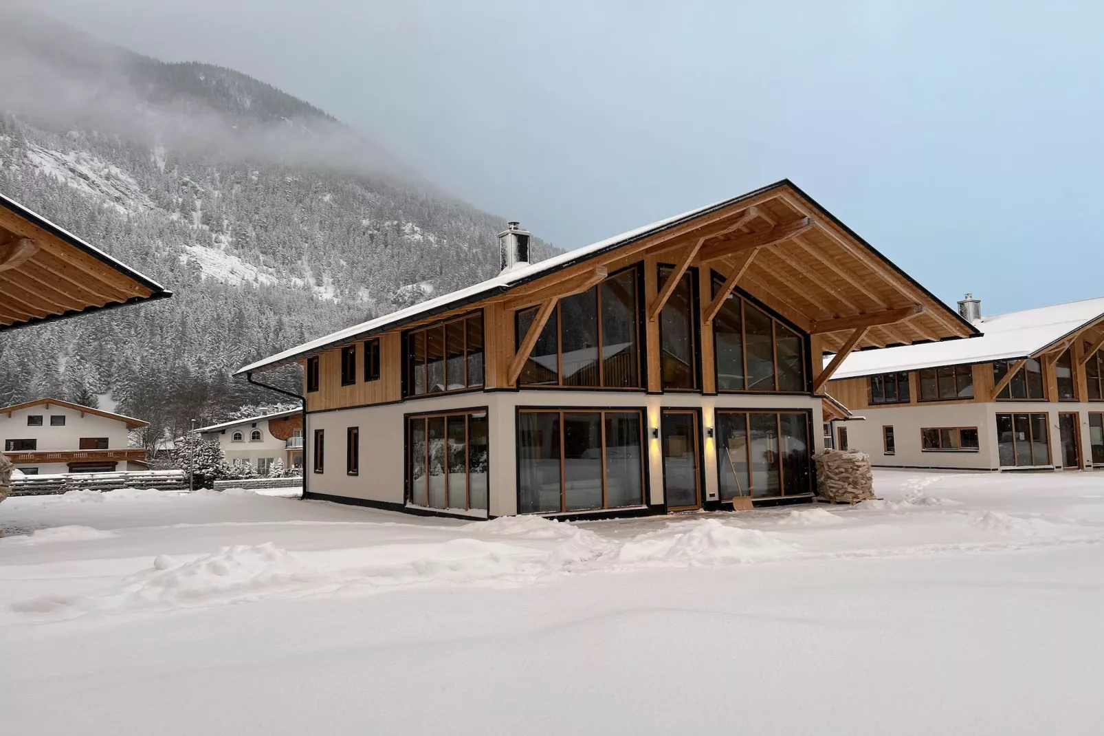 DEIN BICHLBACH Chalet groß-Exterieur winter