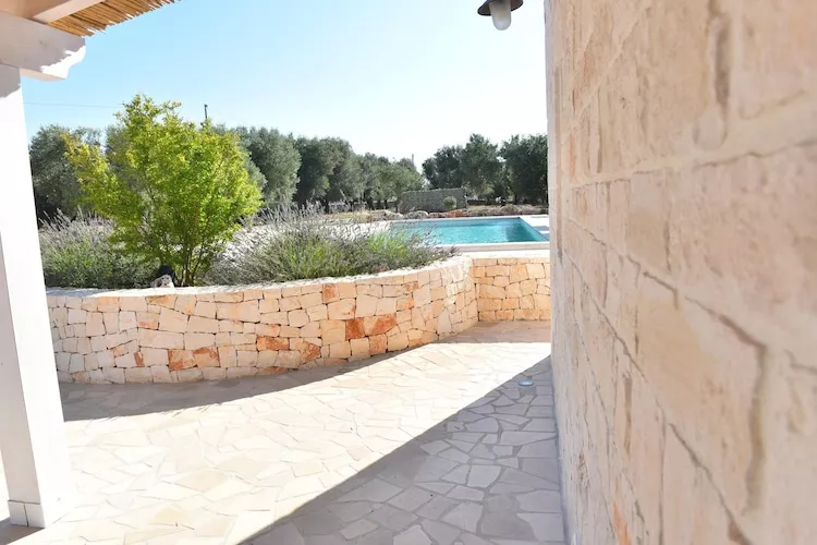 Villa Trulli dell'amore mit beheiztem Pool in Ostuni-Buitenkant zomer