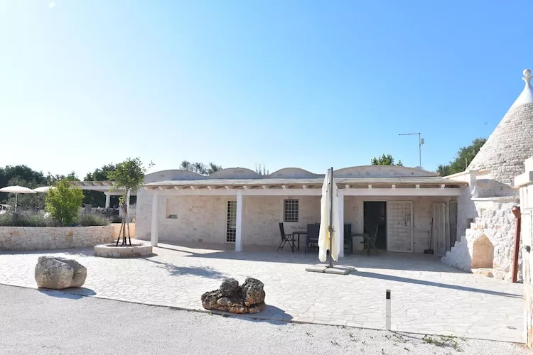 Villa Trulli dell'amore mit beheiztem Pool in Ostuni-Tuinen zomer