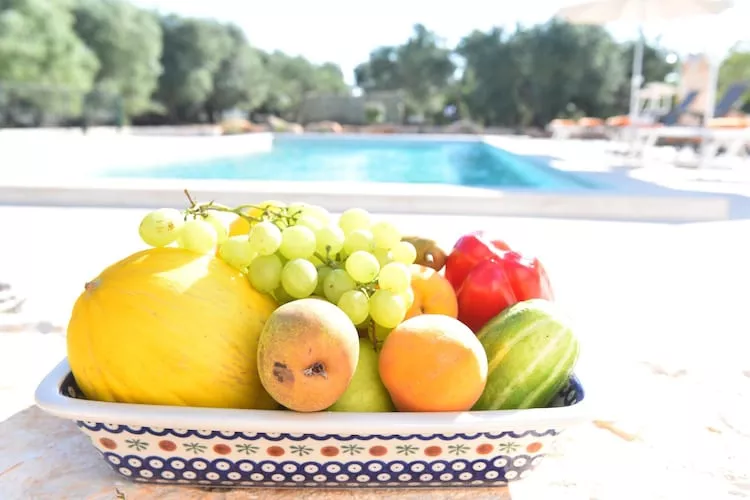 Villa Trulli dell'amore mit beheiztem Pool in Ostuni-Zwembad