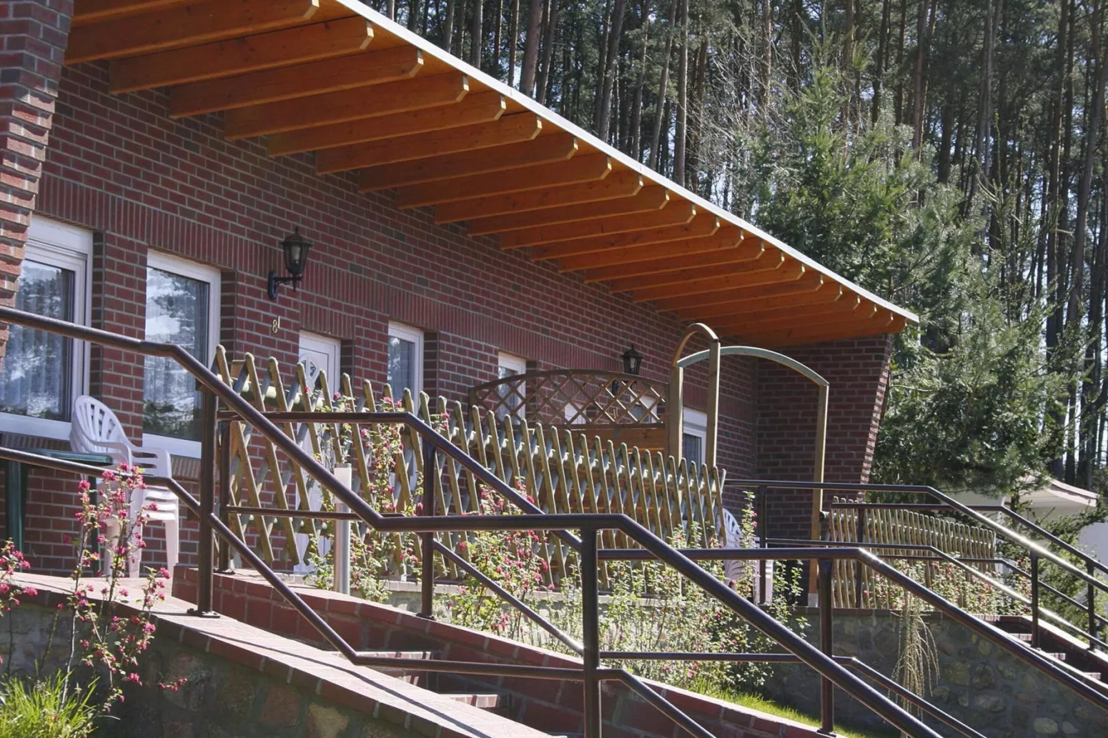 Feriensiedlung Am Grundlossee / DHH Typ 1 40 qm 4 Pers-Buitenkant zomer