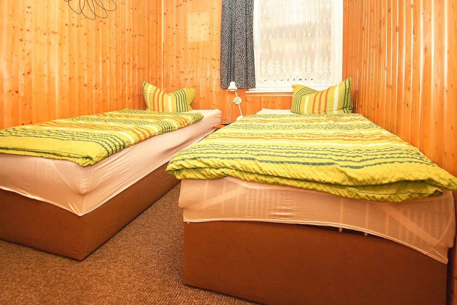 Feriensiedlung Am Grundlossee / DHH Typ 1 40 qm 4 Pers-Slaapkamer