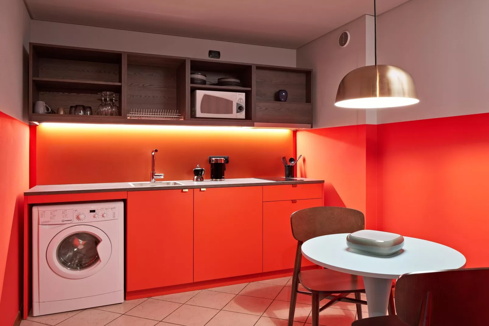 URBANAUTS Studios Minelli - Comfy 1 Person-Keuken