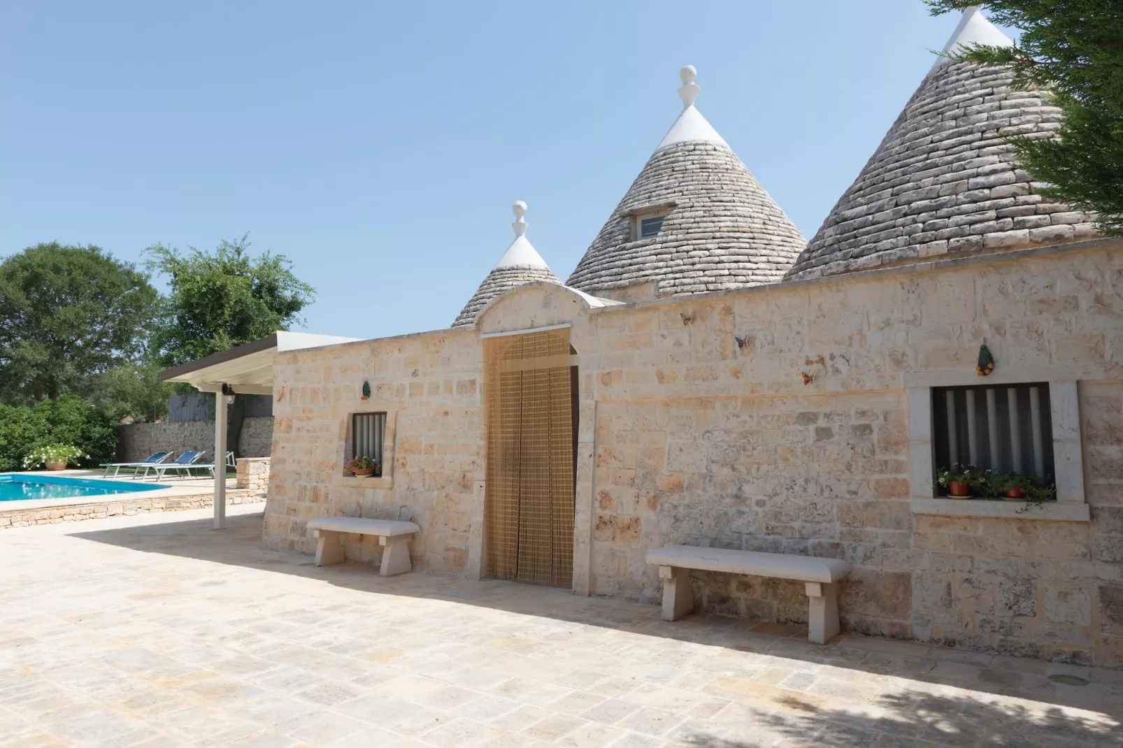 Trullo Filippo Ostuni-Buitenkant zomer