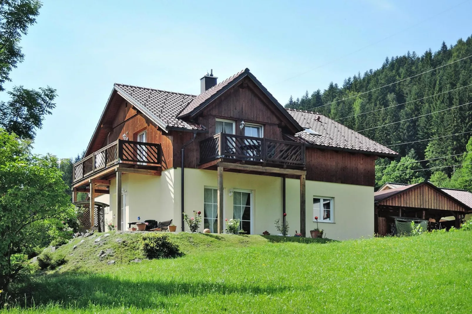 Landhaus Amadeus - ganzes Haus-Buitenkant zomer