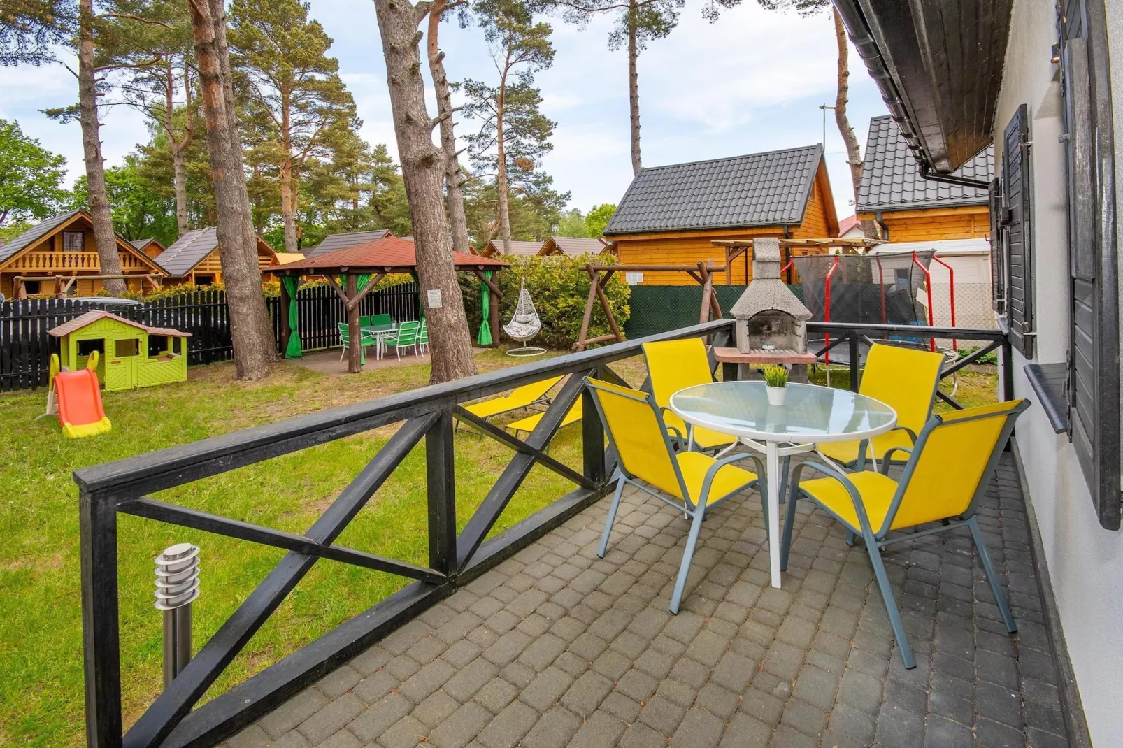 Apartament Nr 1 Jarosławiec-Terrasbalkon