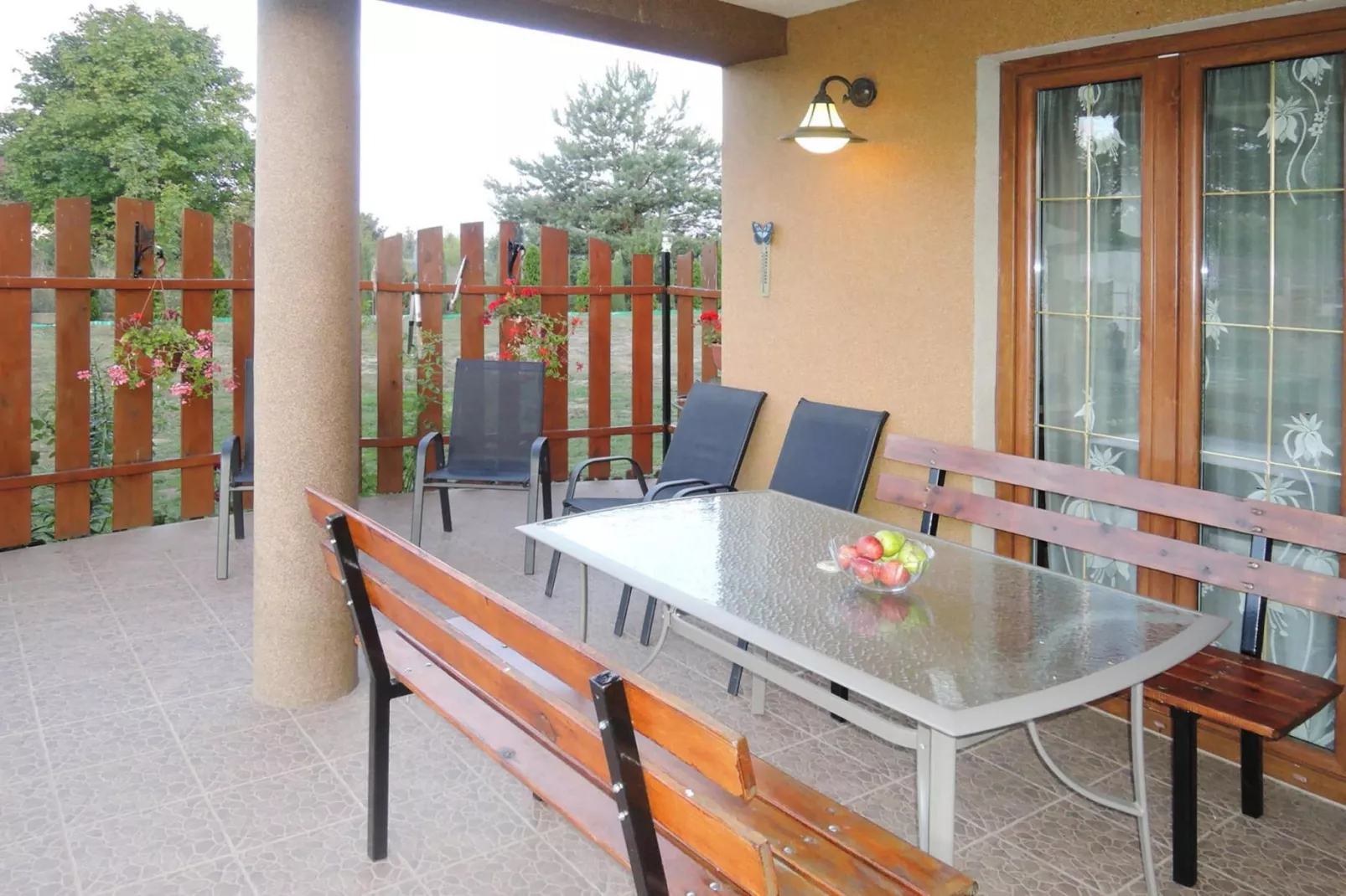 Big holiday home in Kolczewo 170 qm for 6 persons MAZ-Terrasbalkon